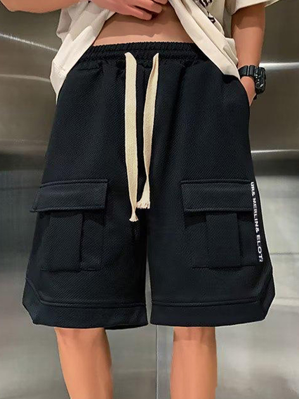 Herren-Shorts mit bedruckten Taschen und Kordelzug-2