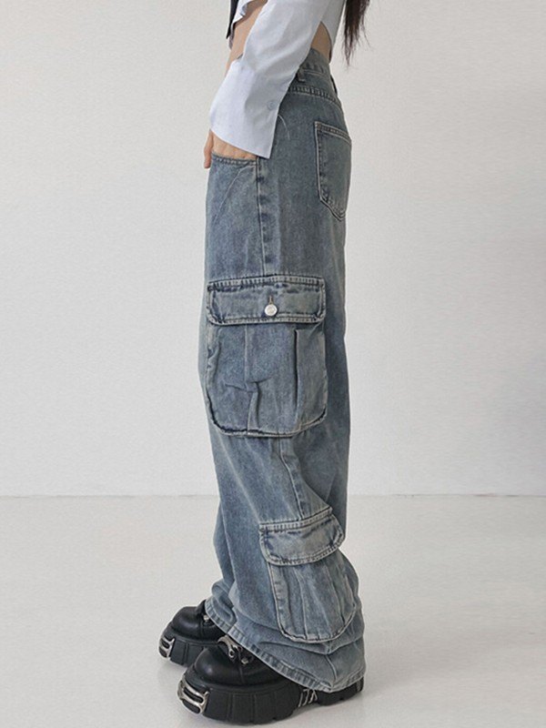 Boyfriend-Fit Cargo-Jeans mit Taschenaufnäher-3