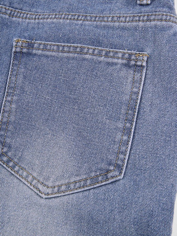 Boyfriend-Fit Cargo-Jeans mit Taschenaufnäher-6