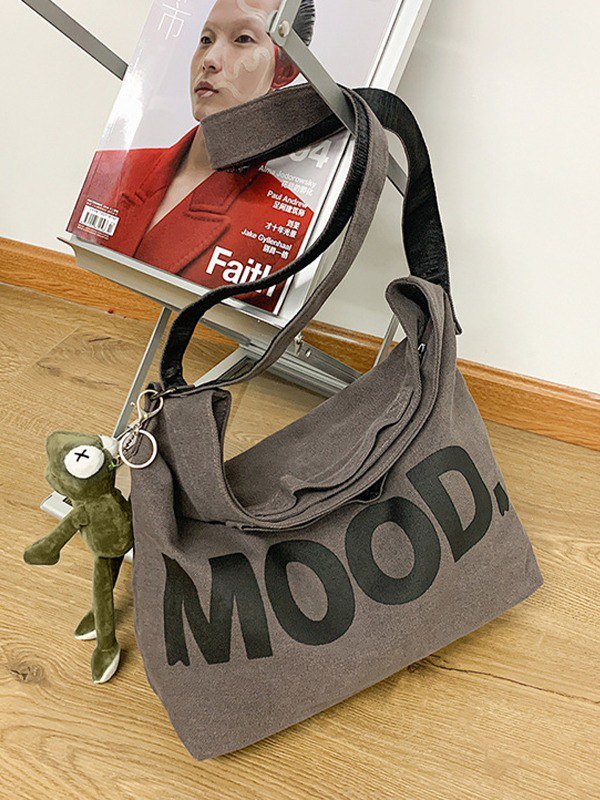 Anhänger Detail Vintage Umhängetasche-3